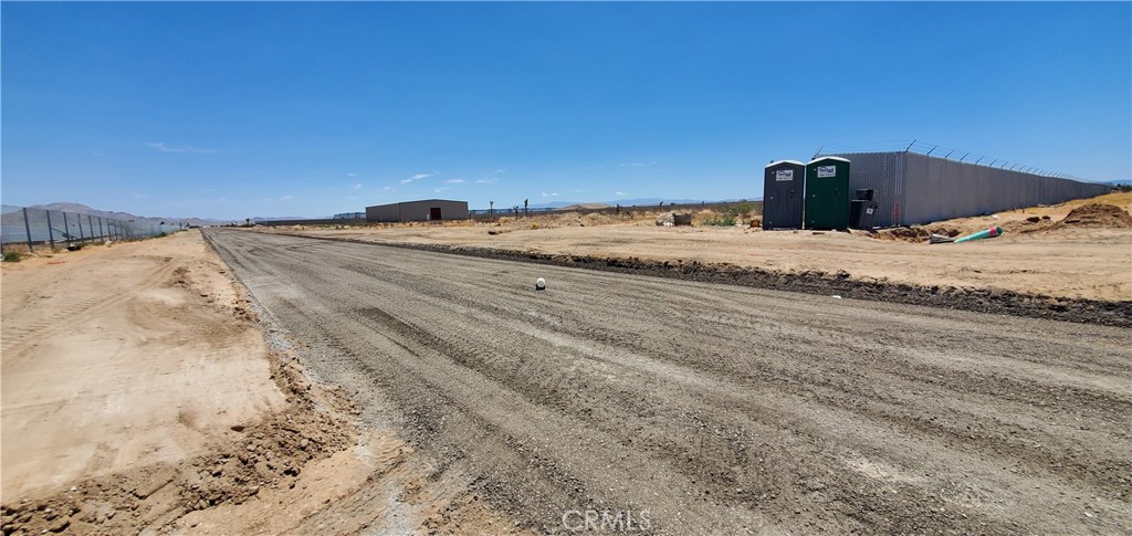 11769 Auburn Avenue Property Photo 4