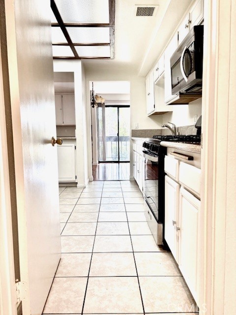 15325 Magnolia 102 Property Photo 6