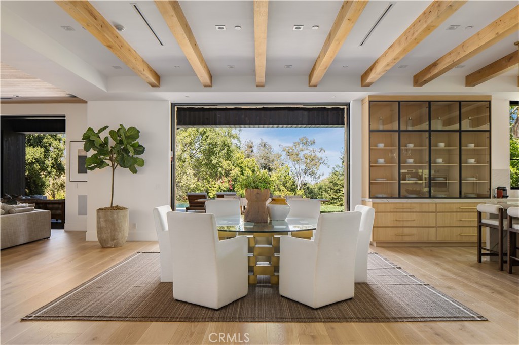 24341 Rolling View Road Property Photo 8
