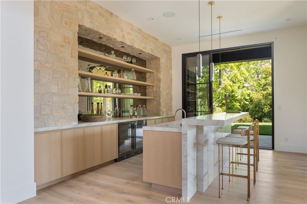 24341 Rolling View Road Property Photo 14