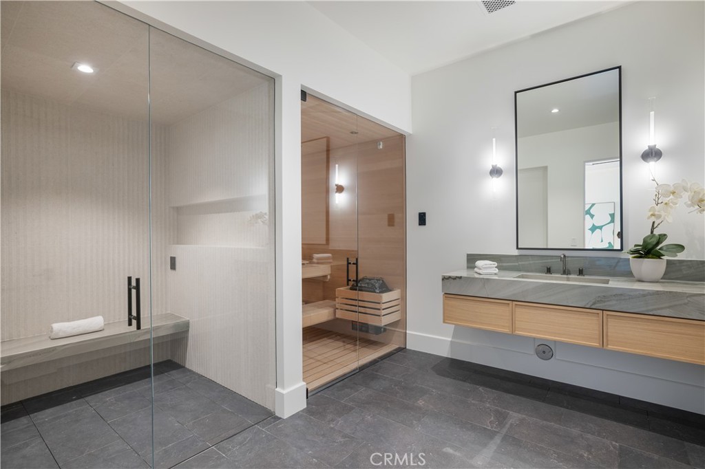 24341 Rolling View Road Property Photo 18