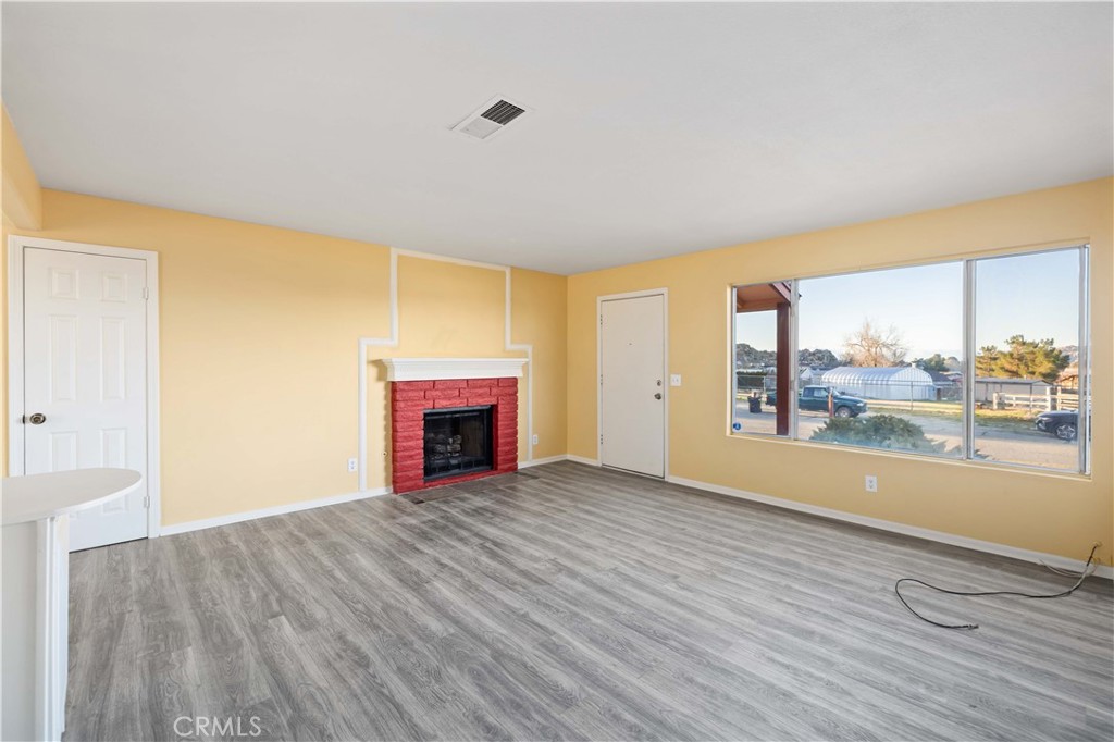 40020 176th Street E Property Photo 7