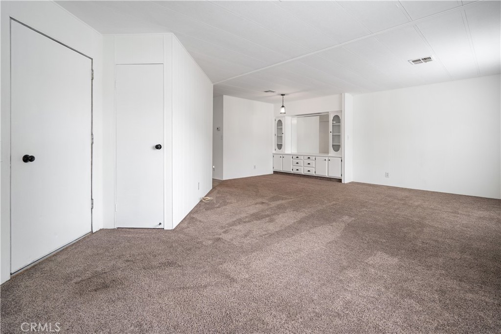 6480 Katherine 62 Property Photo 6