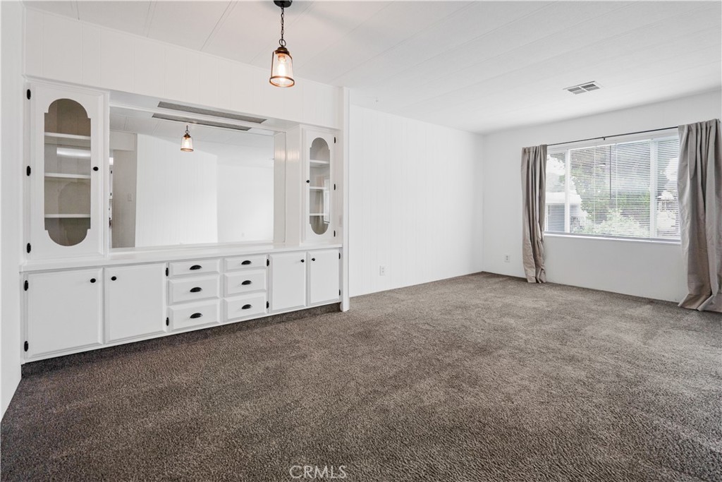 6480 Katherine 62 Property Photo 7