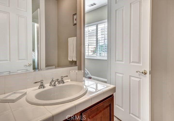 43795 Spiaggia Place Property Photo 28