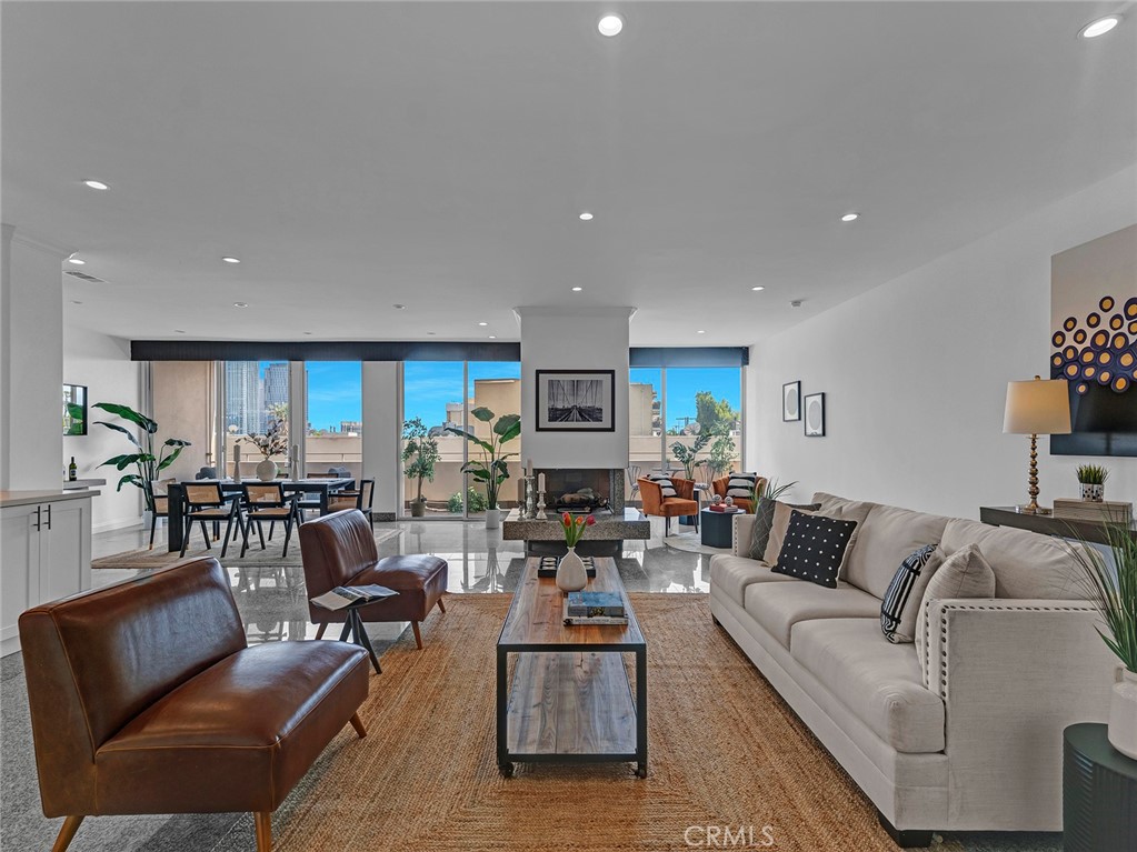 1333 S Beverly Glen Boulevard 402 Property Photo 4