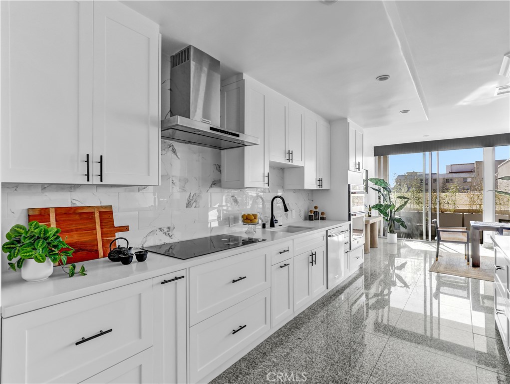 1333 S Beverly Glen Boulevard 402 Property Photo 7