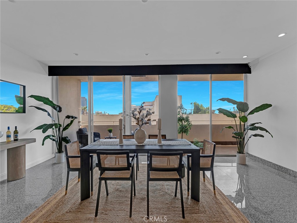 1333 S Beverly Glen Boulevard 402 Property Photo 13