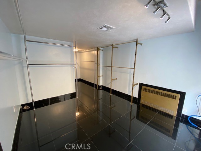 1333 S Beverly Glen Boulevard 402 Property Photo 28