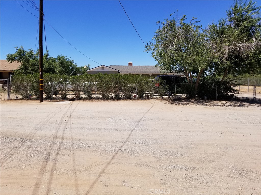 38447 26th E Property Photo