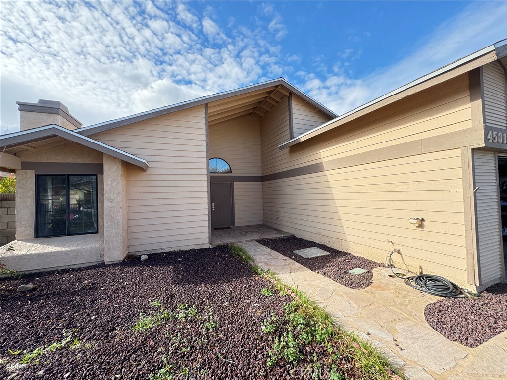 45015 Denmore Avenue Property Photo 1