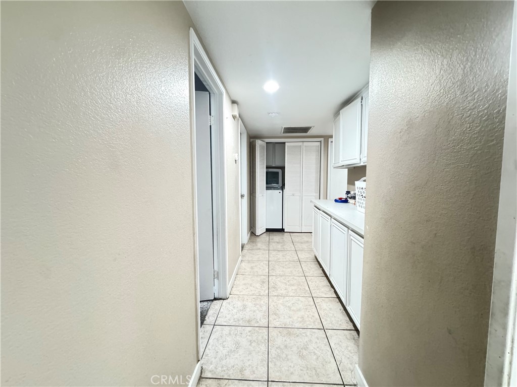 45015 Denmore Avenue Property Photo 8