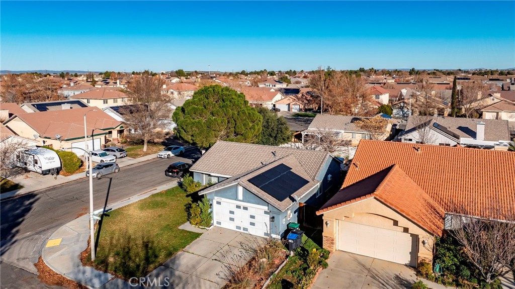 45728 Balmoral Court Property Photo 26