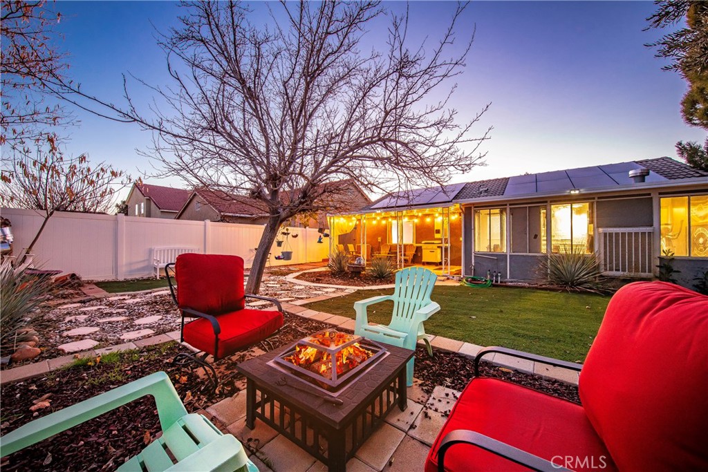 45728 Balmoral Court Property Photo 31