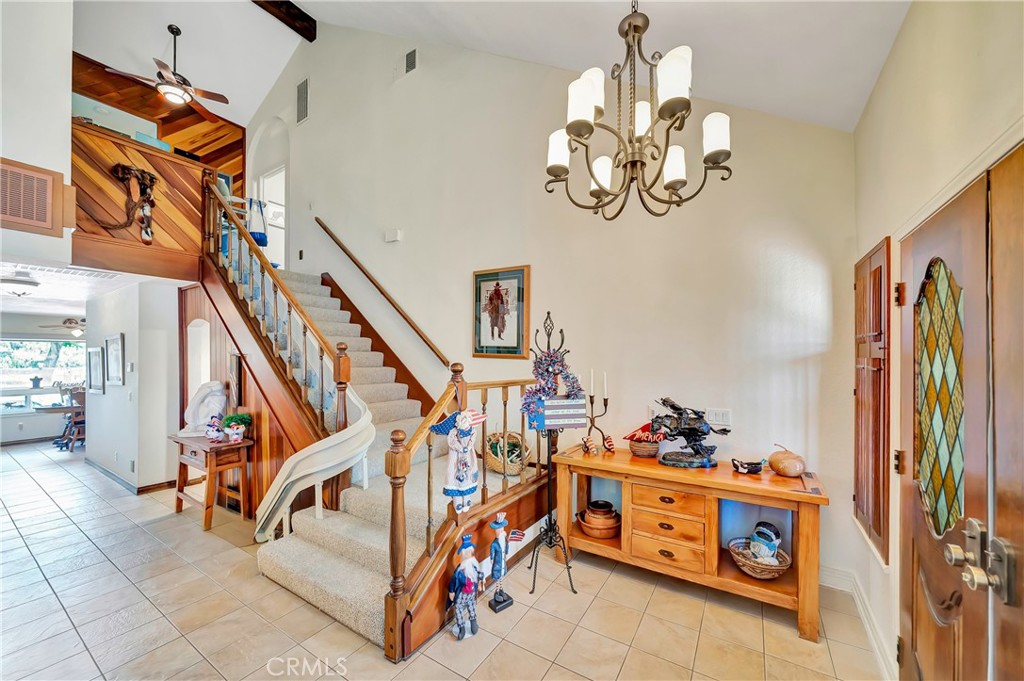 433 Fairway Drive Property Photo 5