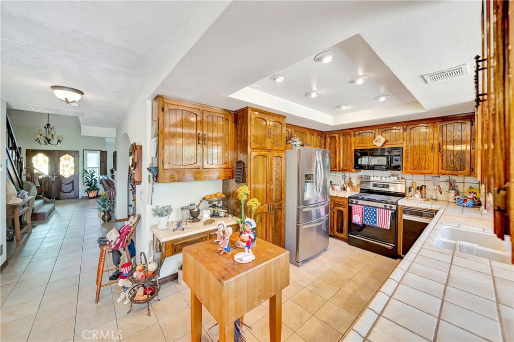 433 Fairway Drive Property Photo 14