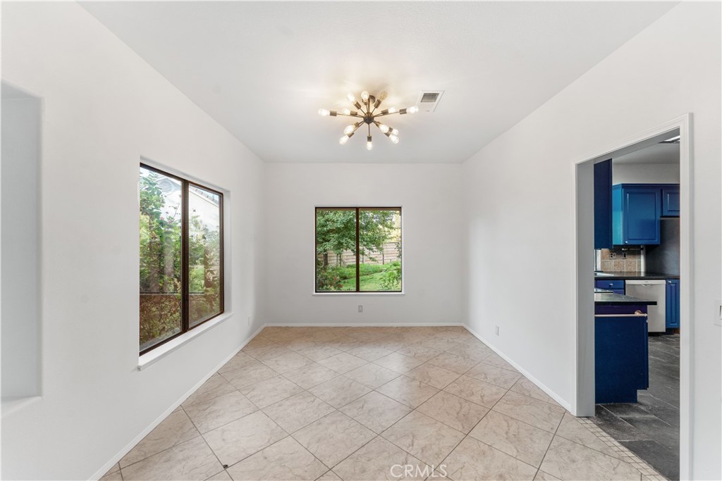41820 Stratford Property Photo 10