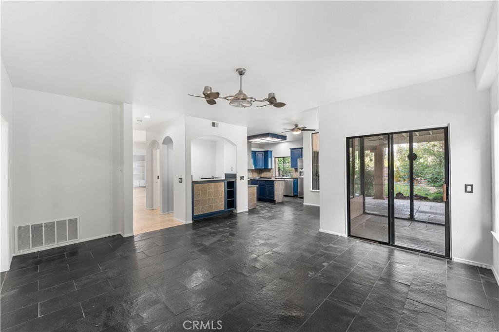 41820 Stratford Property Photo 18