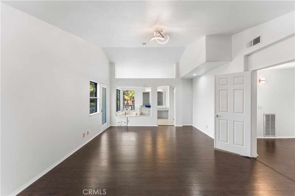 41820 Stratford Property Photo 30