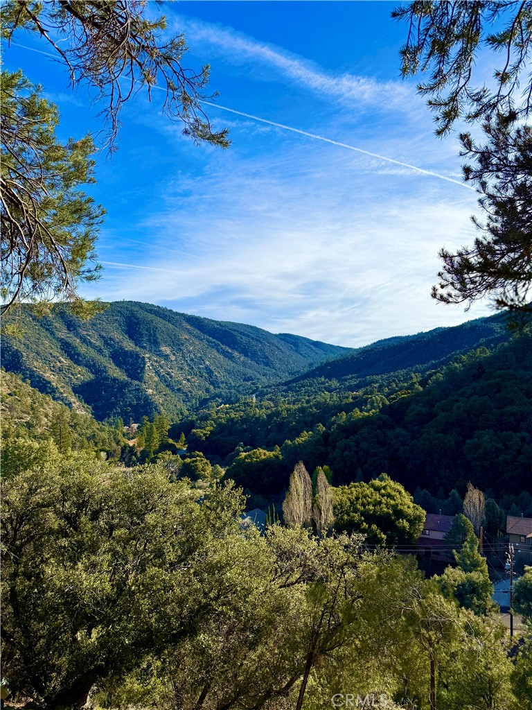 2608 Tirol Property Photo 1
