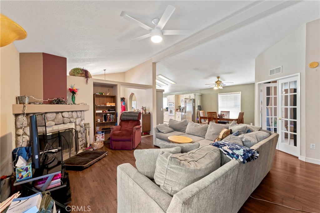 20176 Canyon View Property Photo 5