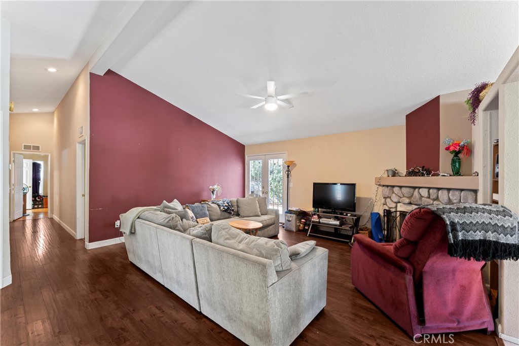 20176 Canyon View Property Photo 7
