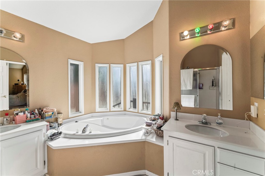 20176 Canyon View Property Photo 18