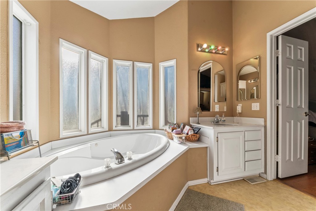 20176 Canyon View Property Photo 20