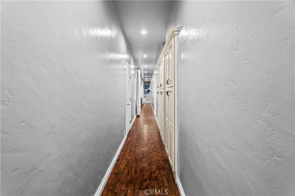 15358 Cohasset Property Photo 10