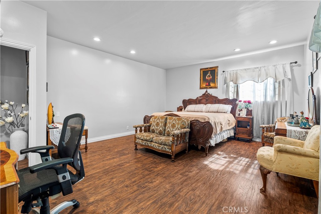 15358 Cohasset Property Photo 21