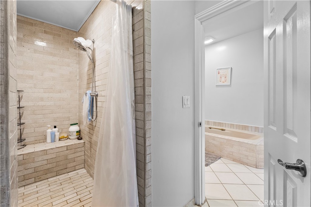 15358 Cohasset Property Photo 28