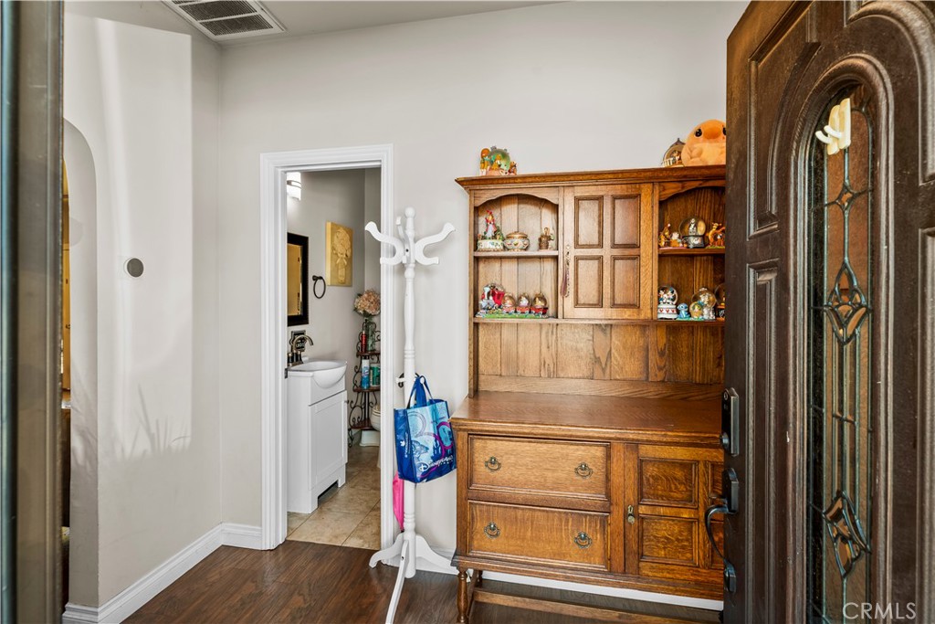 15358 Cohasset Property Photo 46