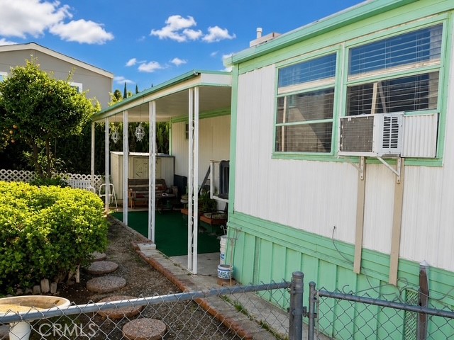 10965 Glenoaks Boulevard 132 Property Photo 2