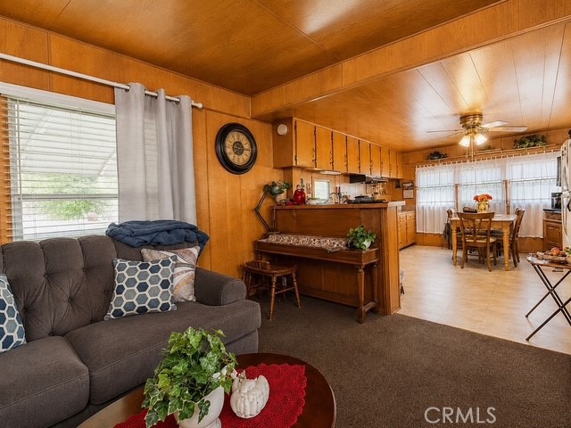 10965 Glenoaks Boulevard 132 Property Photo 4