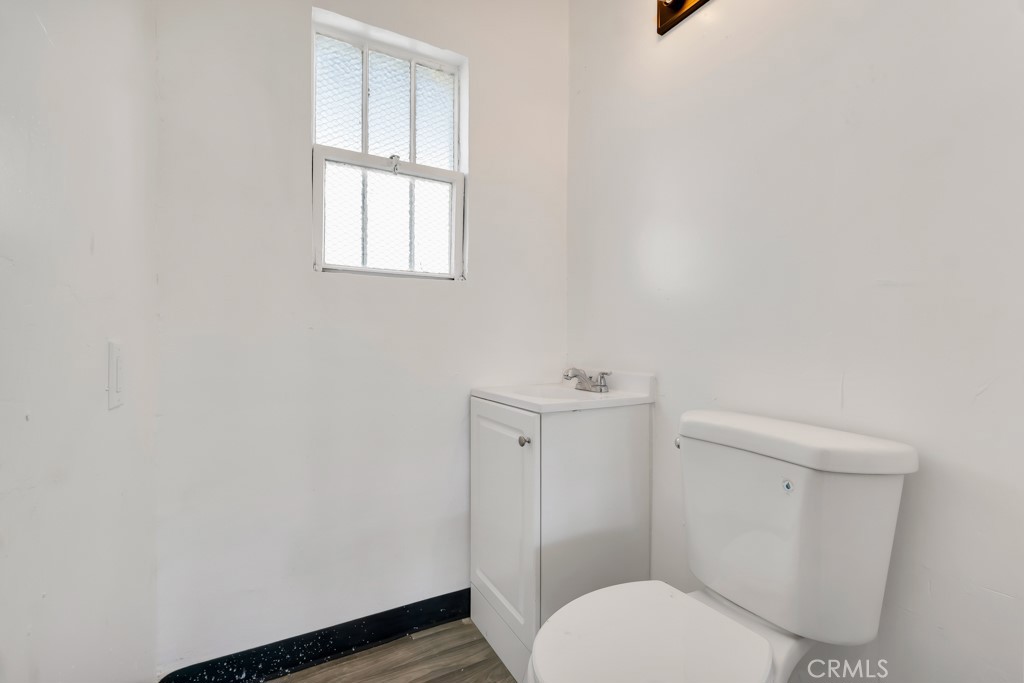 901 N Maclay Property Photo 27