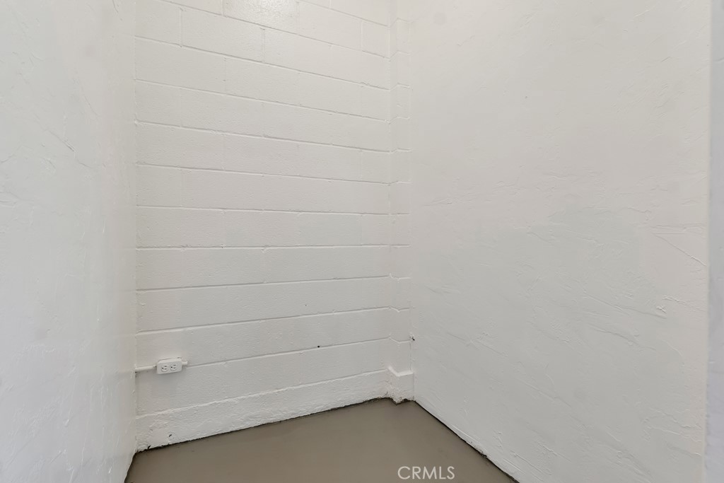 901 N Maclay Property Photo 30