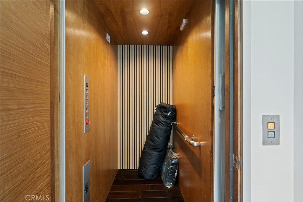 1414 Dawnridge Drive Property Photo 8