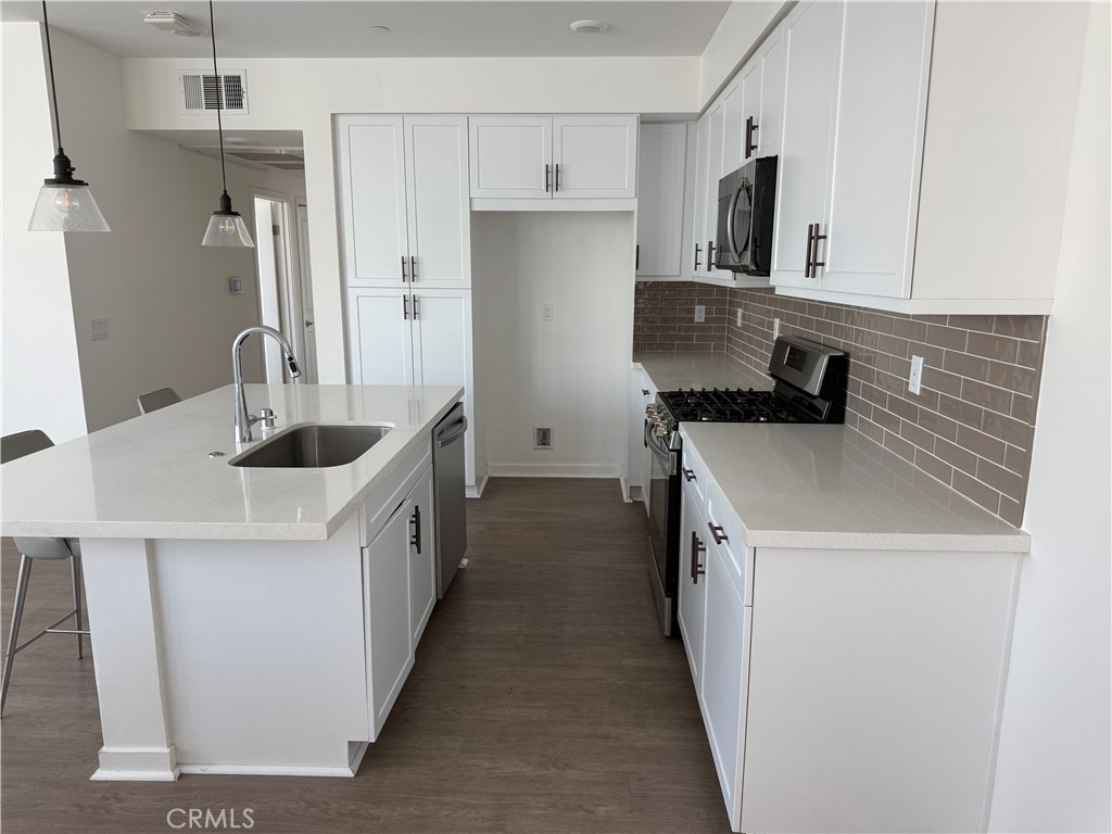 9618 Nova Place Property Photo 10