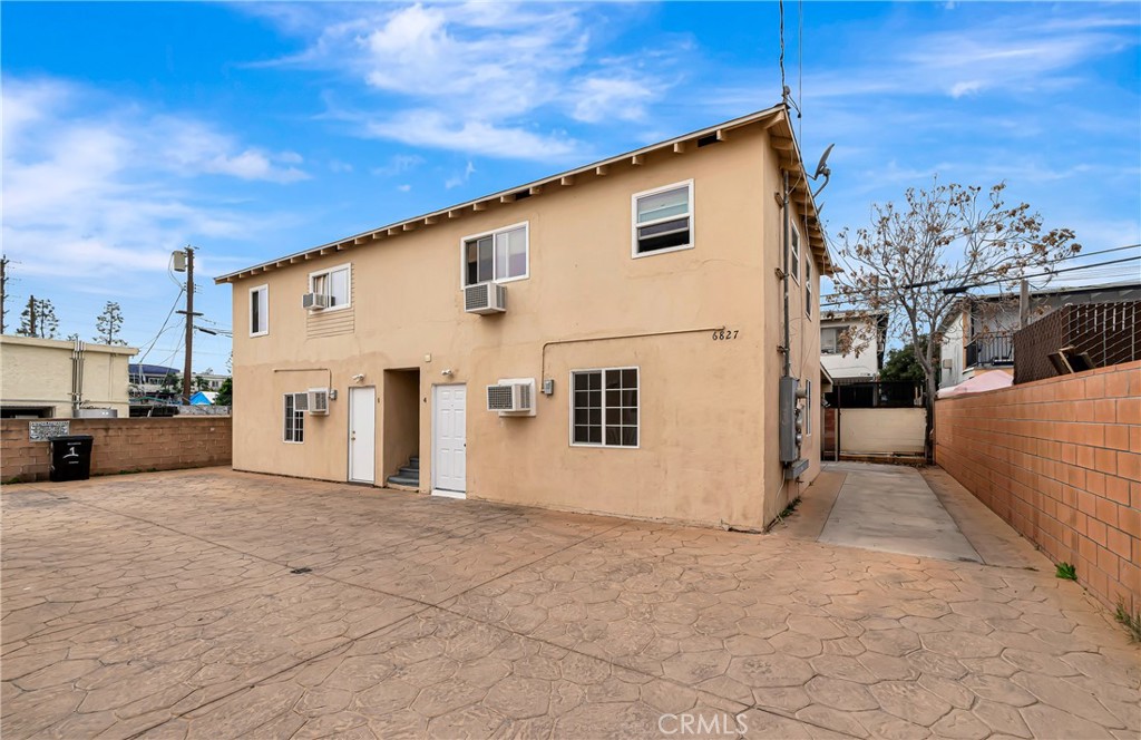 6827 Simpson 4 Property Photo 1