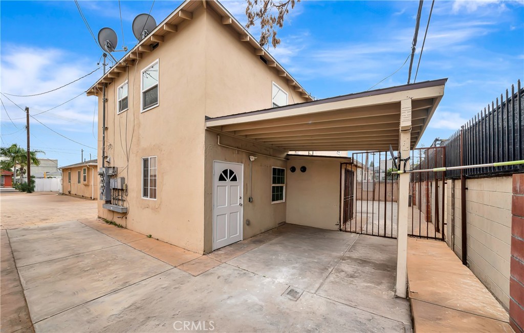 6827 Simpson 4 Property Photo 14