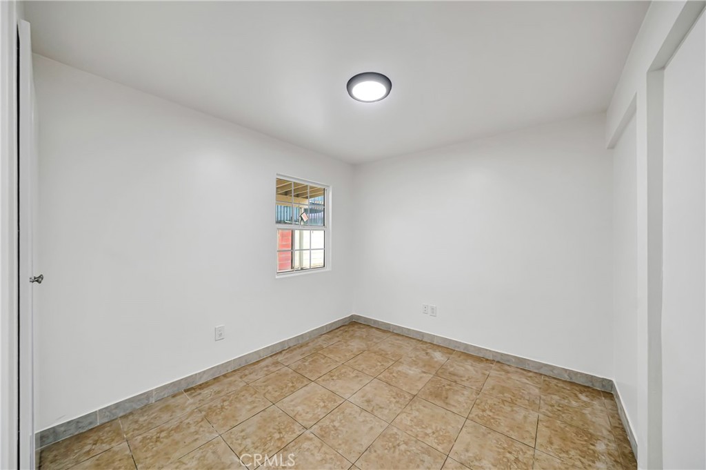 6827 Simpson 4 Property Photo 19