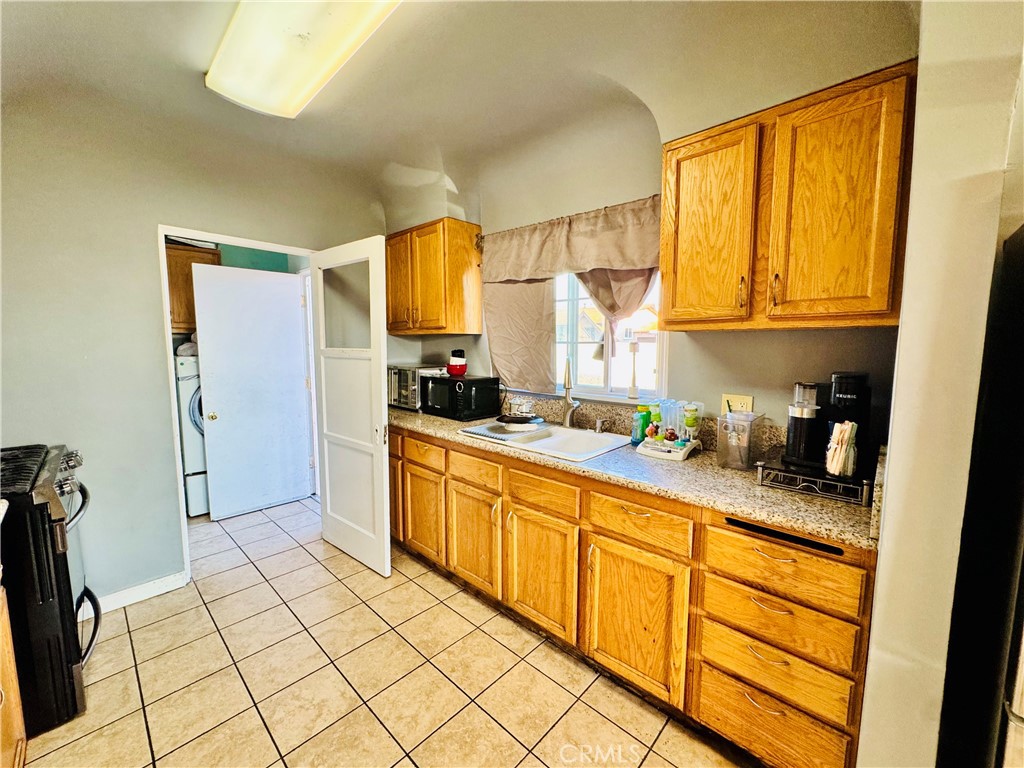 3439 Siskiyou Property Photo 27