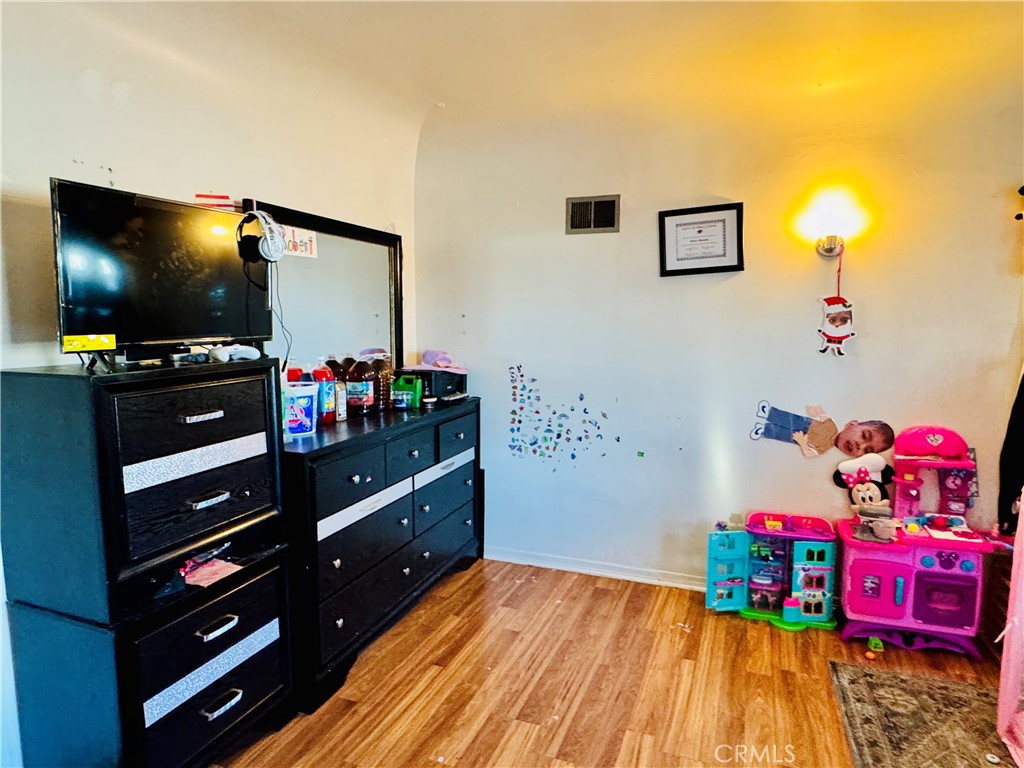 3439 Siskiyou Property Photo 43