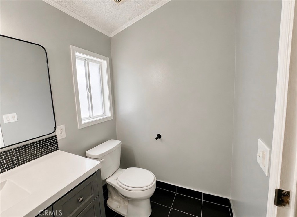 18540 Soledad Canyon Rd 27 Property Photo 8