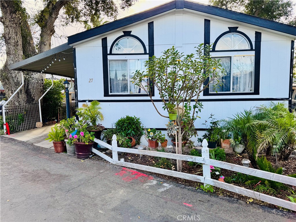 18540 Soledad Canyon Rd 27 Property Photo 12