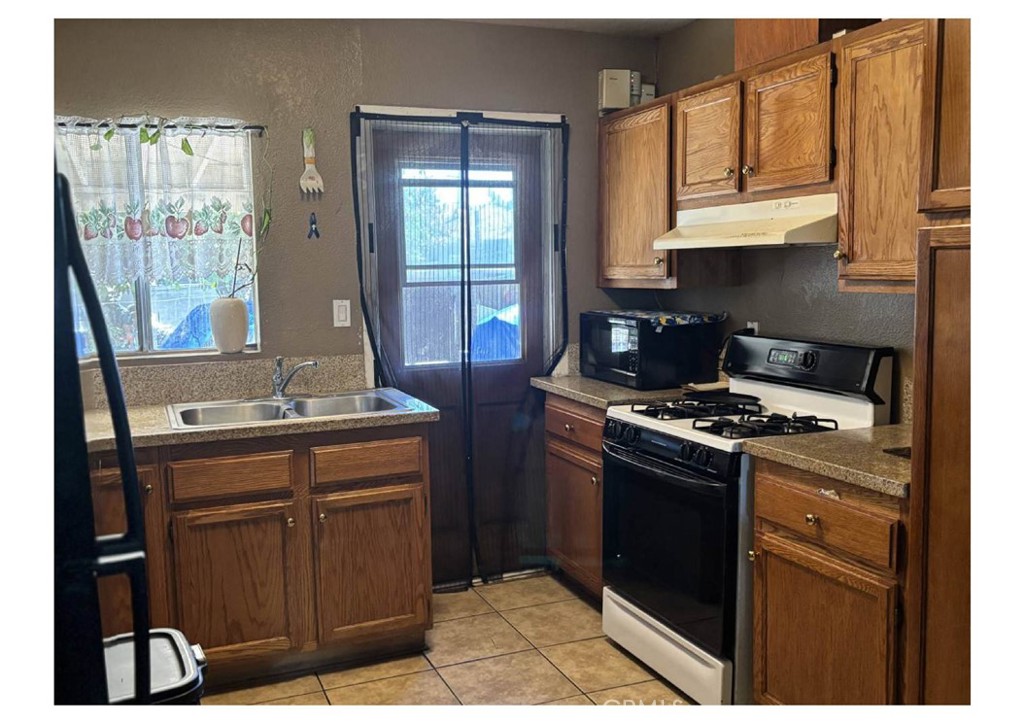 4306 Baldwin Park Boulevard Property Photo 13