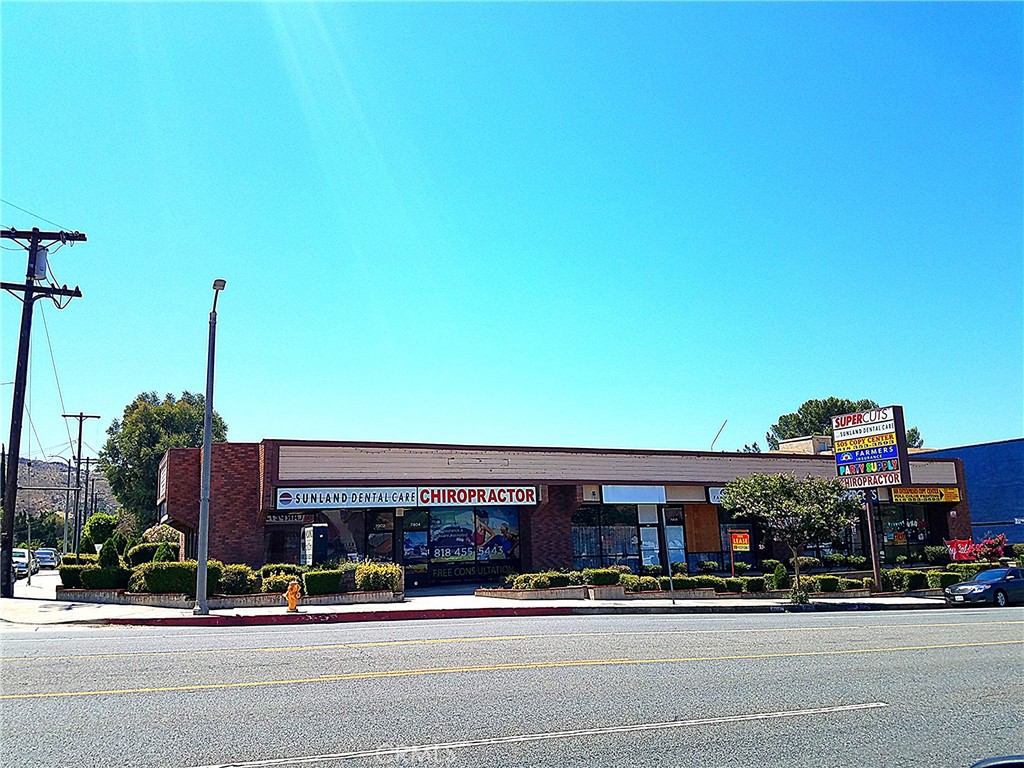 7912 Foothill Boulevard Property Photo 8