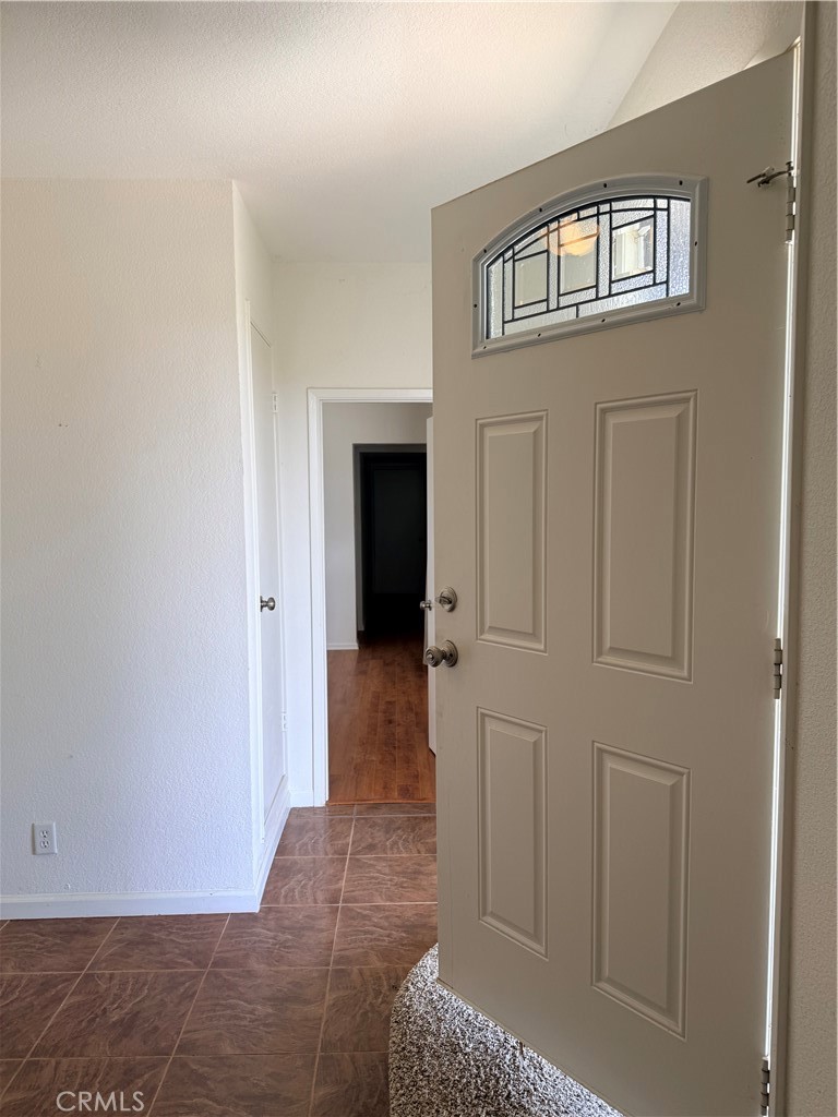 49549 250th Street Property Photo 4