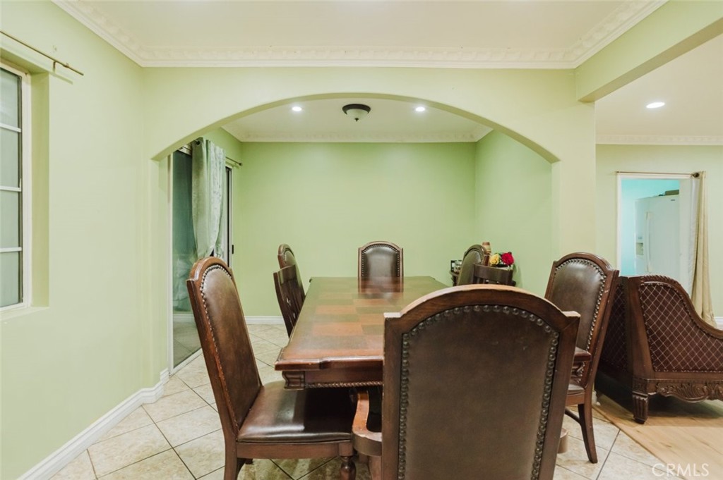 11338 Dronfield Avenue Property Photo 10