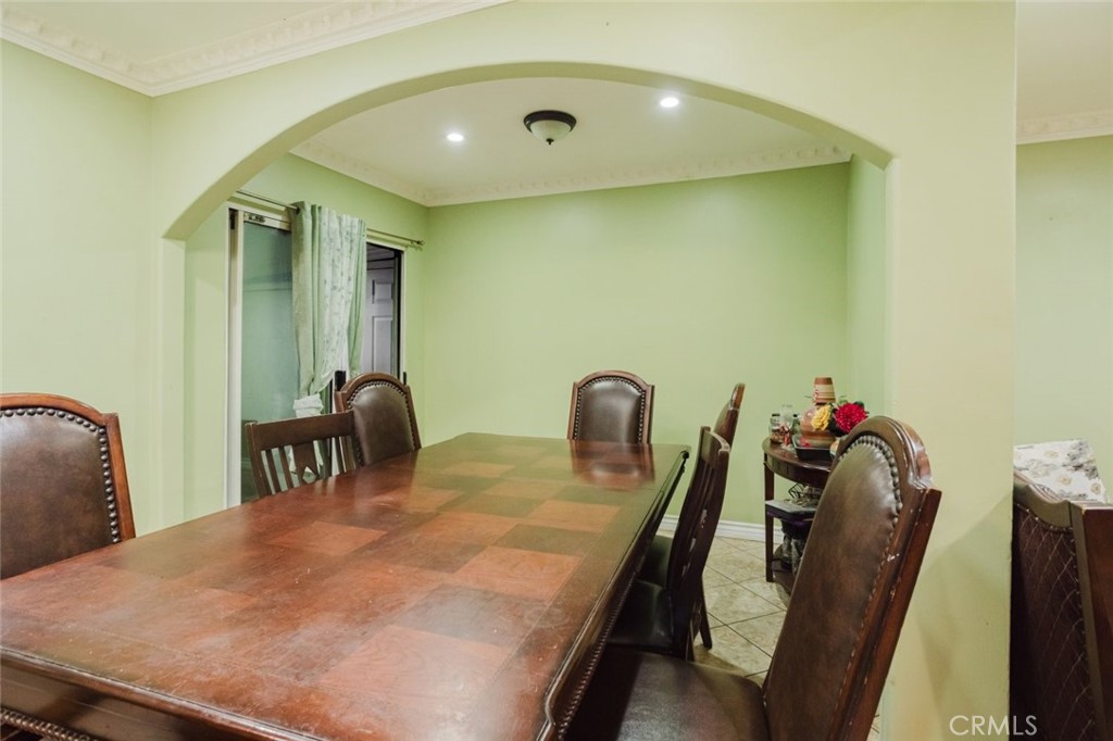 11338 Dronfield Avenue Property Photo 11